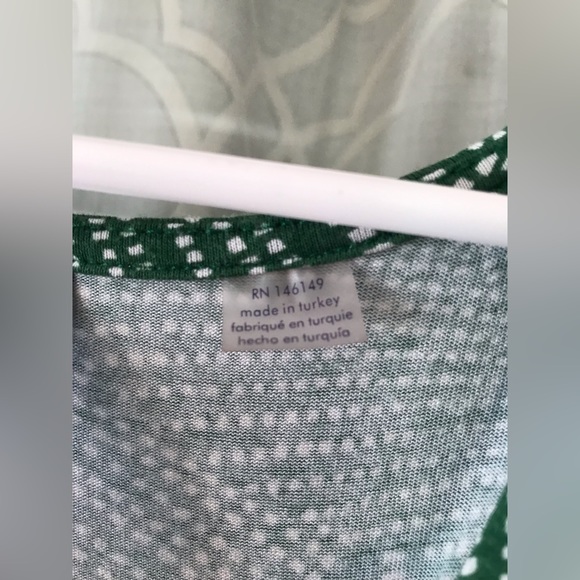 Seraphine size US 10 maternity, nursing dress in EUC, Green with white pattern. - Picture 4 of 7